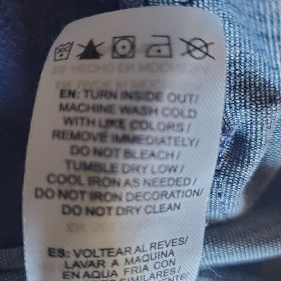 Head Quarter Zip Athletic Top with Ruched Back and Sleeves - Picture 11 of 13